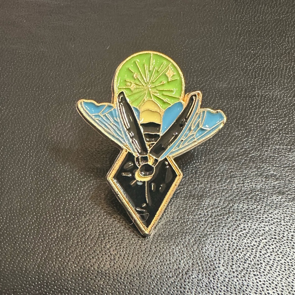 Firefly Pin - Picture 2 of 2